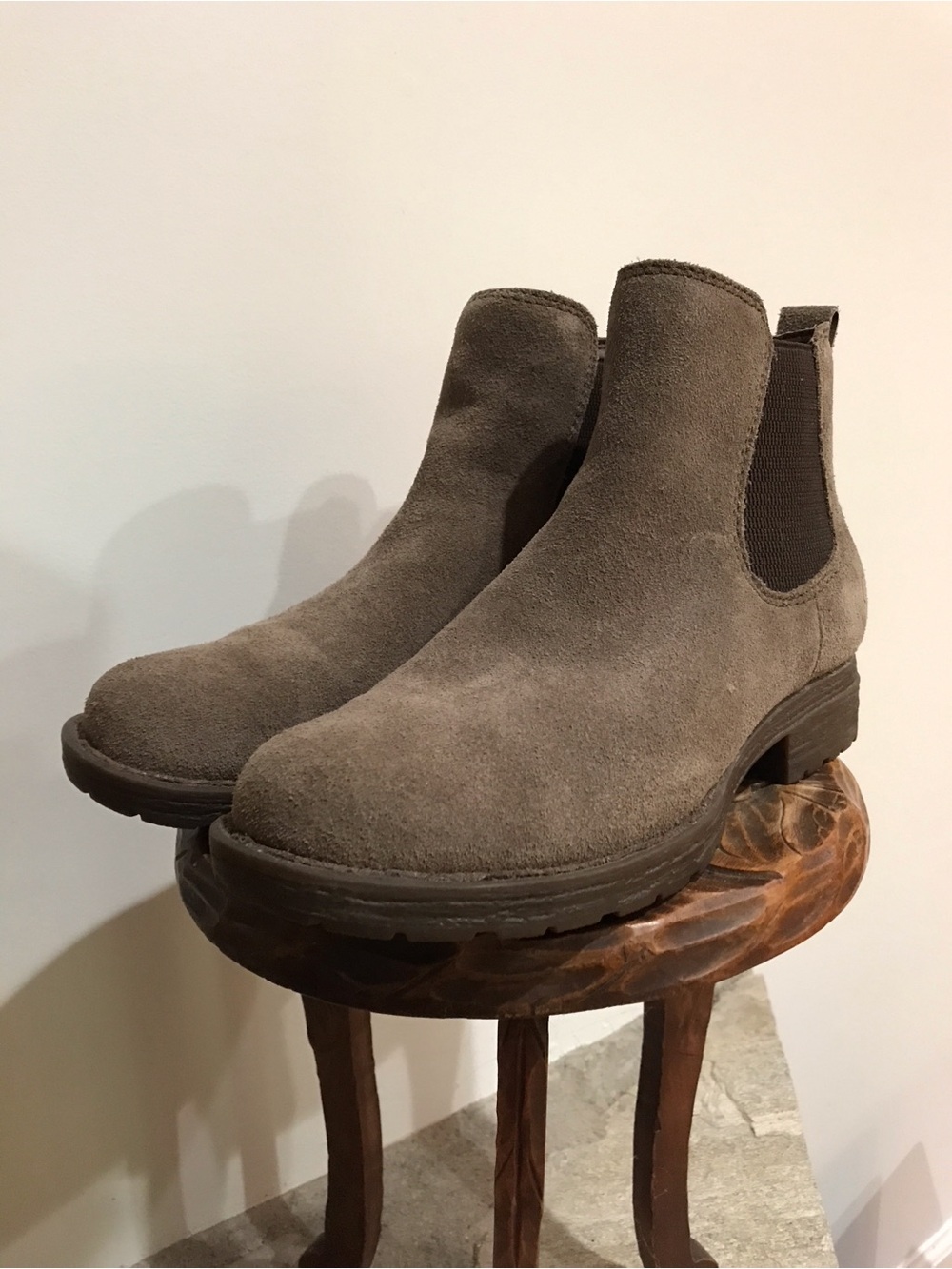 Born Cove Waterproof Chelsea Boots (7M) - Picture 3 of 13